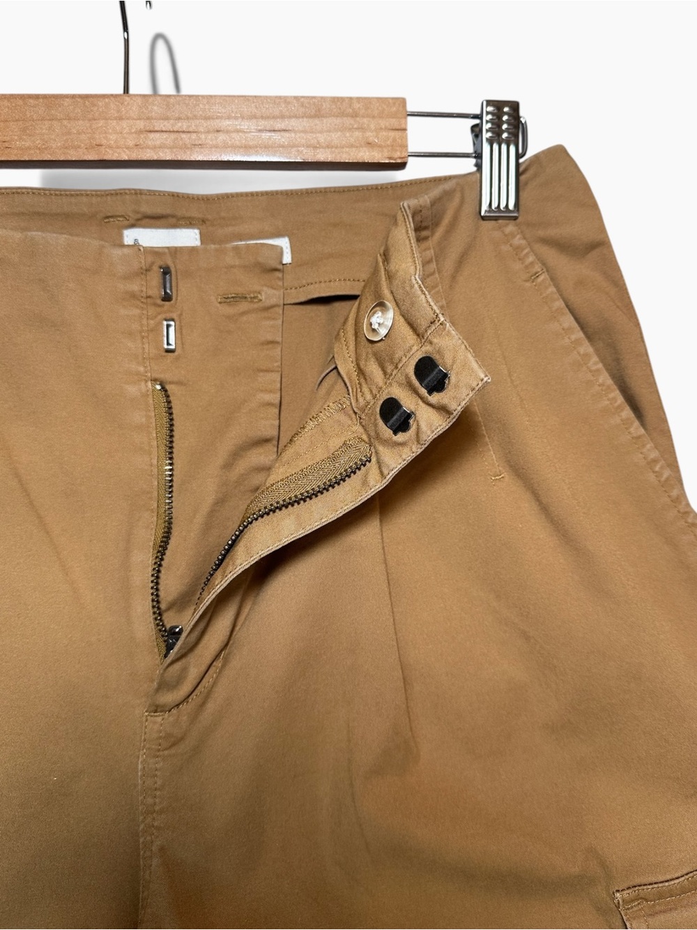 A New Day Women’s High-Rise Wide Leg Cargo Pants in Tan - Picture 7 of 8